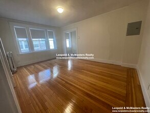 120 Washington St, Unit 25 in Boston, MA - Foto de edificio - Building Photo