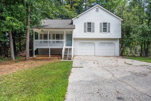 14 Villa Rosa Ln in Temple, GA - Building Photo