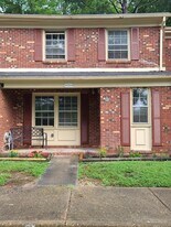 14553 Old Courthouse Way