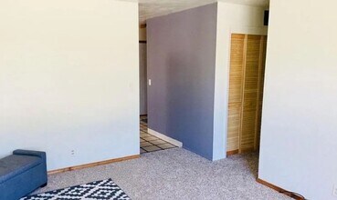1020 E Tallent St in Rapid City, SD - Building Photo - Building Photo