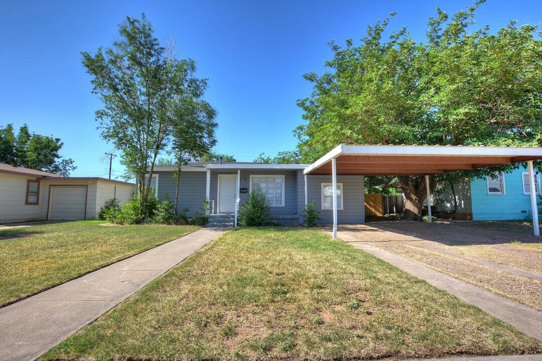 4509 45th St in Lubbock, TX - Building Photo