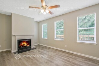 5806 Bellingrath Way in Lithonia, GA - Foto de edificio - Building Photo