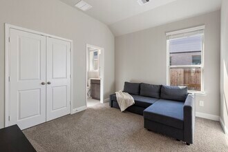 16147 Sapphire Crst Dr in Conroe, TX - Building Photo - Building Photo
