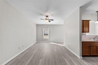 122 Sherman Ct in Raeford, NC - Building Photo - Building Photo