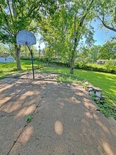 1610 Gallant Fox Dr in Florissant, MO - Building Photo - Building Photo