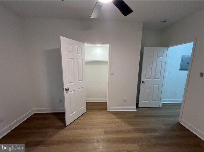 2115 E Chelten Ave in Philadelphia, PA - Building Photo - Building Photo