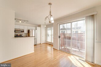 4656 Kirkland Pl in Alexandria, VA - Building Photo - Building Photo