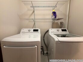 5 Oakland St, Unit 3 in Boston, MA - Building Photo