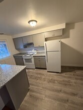 7837 Kavanagh Rd in Dundalk, MD - Building Photo - Building Photo