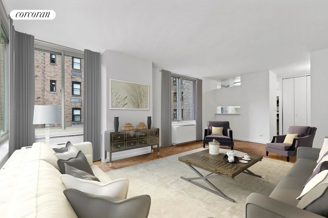 145 E 48th St in New York, NY - Building Photo