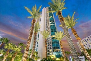 322 E Karen Ave, Unit 3608 in Las Vegas, NV - Building Photo