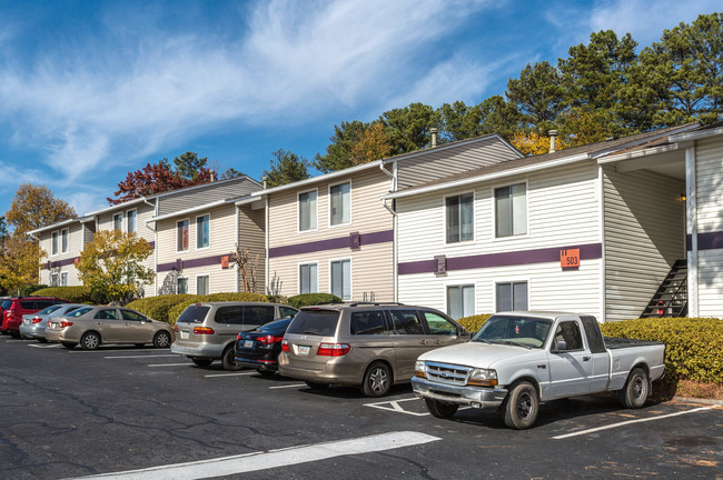 Rosemont Dunwoody in Atlanta, GA - Foto de edificio - Building Photo