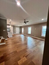 512 Old Lovers Ln in Bowling Green, KY - Building Photo - Building Photo