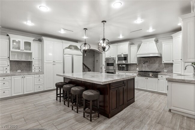property at 1212 Bunker Hollow Ct