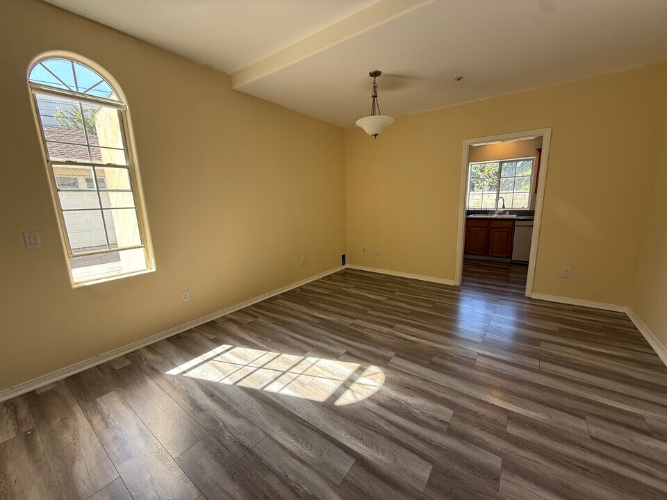 3913 Prospect Ave, Unit B in Culver City, CA - Foto de edificio