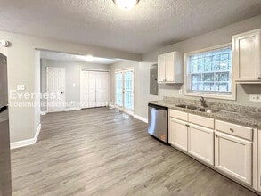 1444 Rome Dr NW in Atlanta, GA - Building Photo - Building Photo