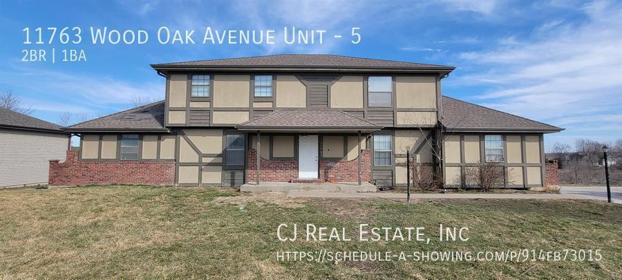 11763 Wood Oak Ave, Unit 5 in Richmond, MO - Building Photo