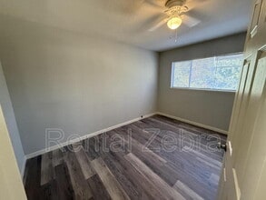 10 E 18th St in Merced, CA - Building Photo - Building Photo