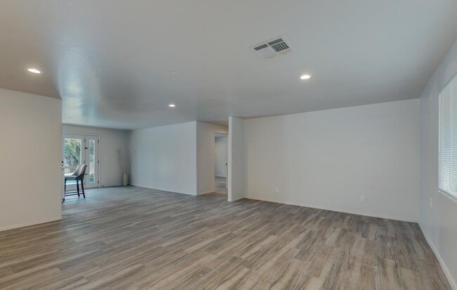 3649 E Emile Zola Ave in Phoenix, AZ - Building Photo - Building Photo