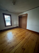 11 Bourne St-Unit -3 in Worcester, MA - Building Photo - Building Photo