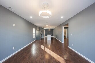 3157 E Washington St in Indianapolis, IN - Building Photo - Building Photo