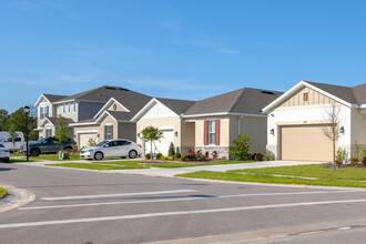 Seasons at Sutton Preserve in Wahneta, FL - Building Photo - Building Photo