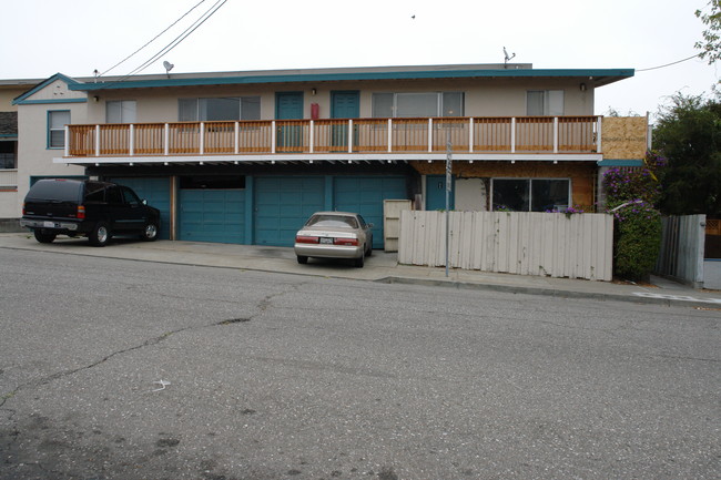 601 San Anselmo Ave S in San Bruno, CA - Building Photo - Building Photo