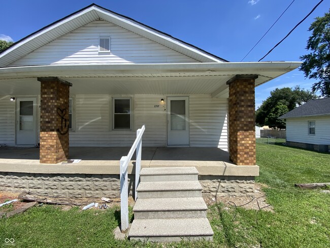 property at 2717 S Moreland Ave