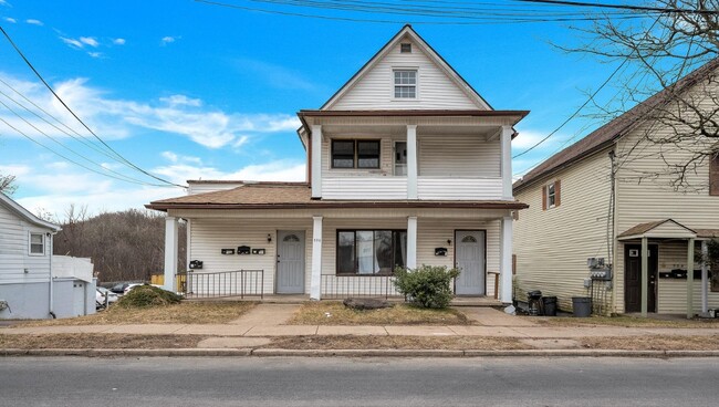 906 W Market St in Scranton, PA - Building Photo - Building Photo