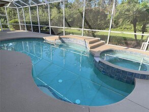 9604 53rd Terrace E in Bradenton, FL - Building Photo - Building Photo