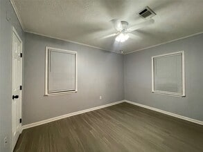 2617 Oleander Dr in Pasadena, TX - Building Photo - Building Photo