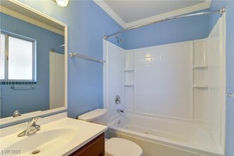 389 Newbury Ct in Henderson, NV - Building Photo - Building Photo