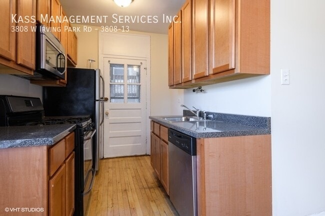 property at 3808 W Irving Park Rd