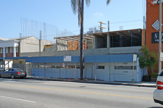 930 S Robertson Blvd in Los Angeles, CA - Building Photo - Building Photo