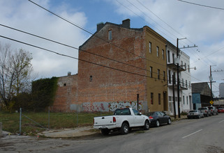 1725 Carondelet St in New Orleans, LA - Building Photo - Building Photo