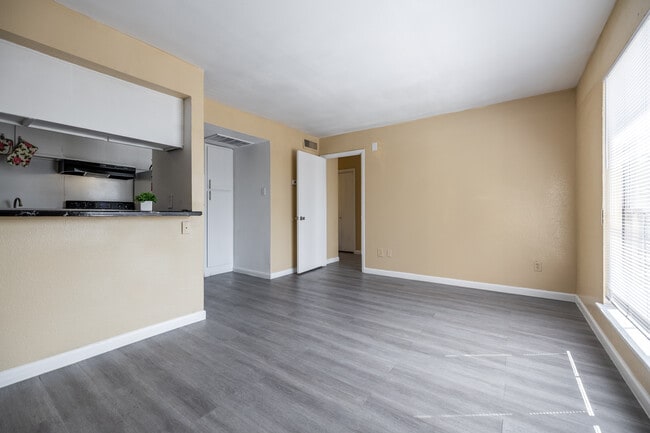 Venetian Apartamentos Houston