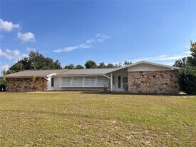639 E Dearborn St in Englewood, FL - Building Photo