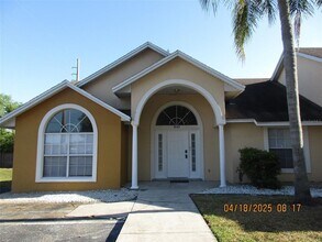 3141 Enclave Ct in Kissimmee, FL - Building Photo - Building Photo