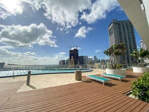 888 Biscayne Blvd in Miami, FL - Building Photo - Building Photo