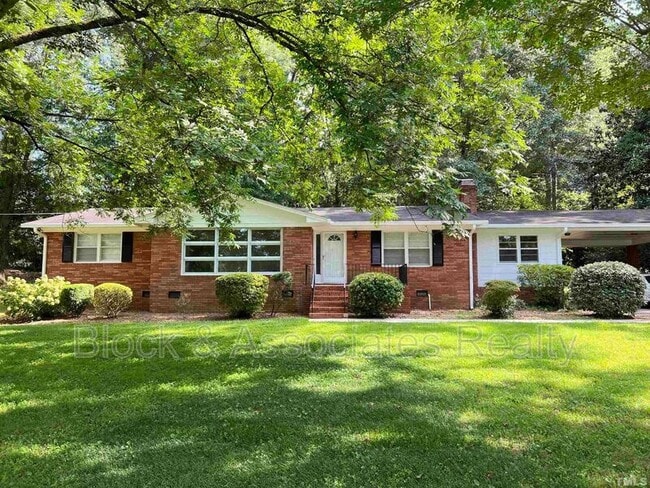 401 Lord Berkley Rd in Raleigh, NC - Building Photo - Building Photo
