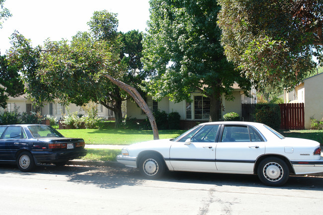 405 Geneva St in Glendale, CA - Building Photo - Building Photo