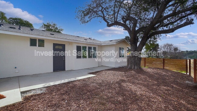property at 4275 College Ave