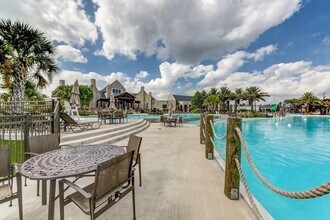 13034 Rowan Grn Dr in Atascocita, TX - Foto de edificio - Building Photo