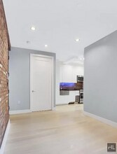 Stanton Street in New York, NY - Building Photo - Building Photo