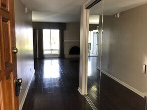 12036 Caminito Campana in San Diego, CA - Building Photo - Building Photo