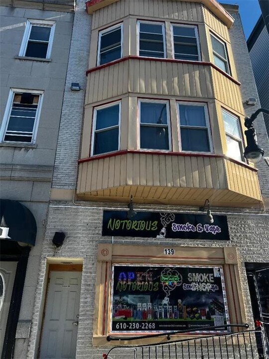 139 N 7th St in Allentown, PA - Foto de edificio