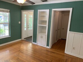 2109 Forest Cir in Orlando, FL - Building Photo - Building Photo