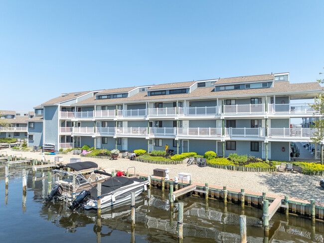 Docksider on Barnegat Bay in Seaside Heights, NJ - Building Photo - Building Photo