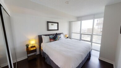 763 Bay St. in Toronto, ON - Building Photo - Building Photo