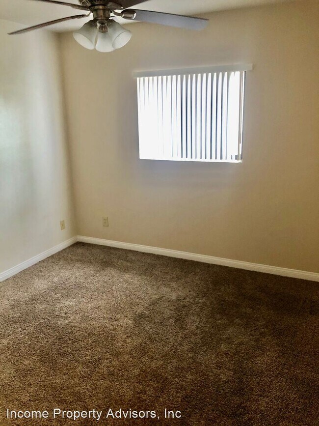 2015 Felspar St in San Diego, CA - Building Photo - Building Photo